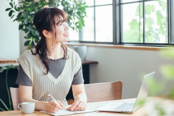 独学でアーユルヴェーダ資格を目指すならオンライン講座がおすすめ！