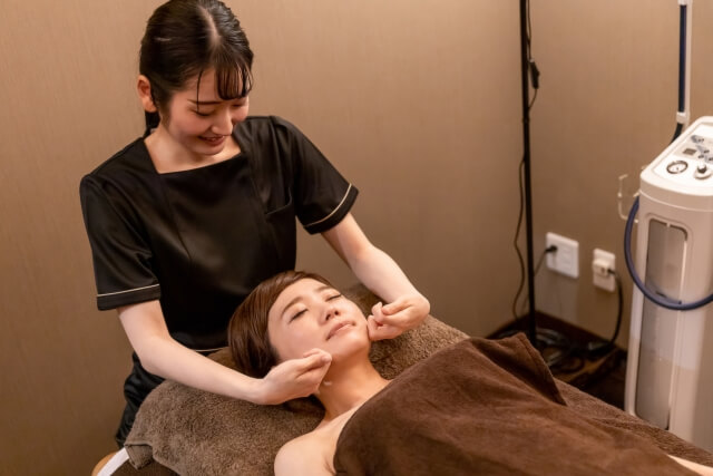 女性が自宅で開業するには？向いてる仕事・始め方・失敗・ポイント